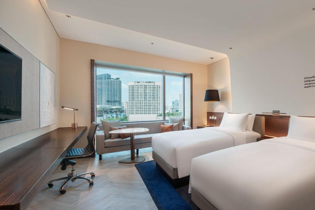 Le Meridien Банкок Екстериор снимка