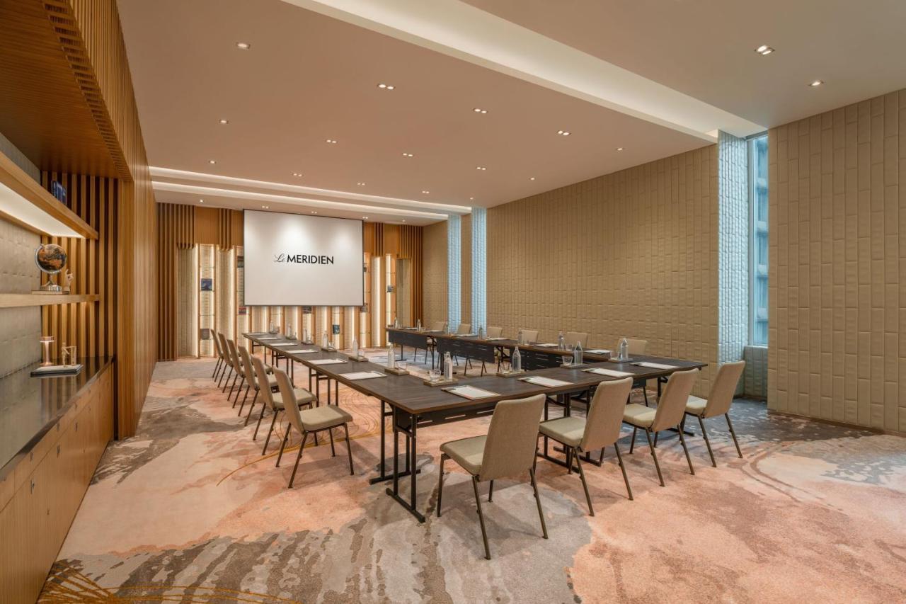 Le Meridien Банкок Екстериор снимка