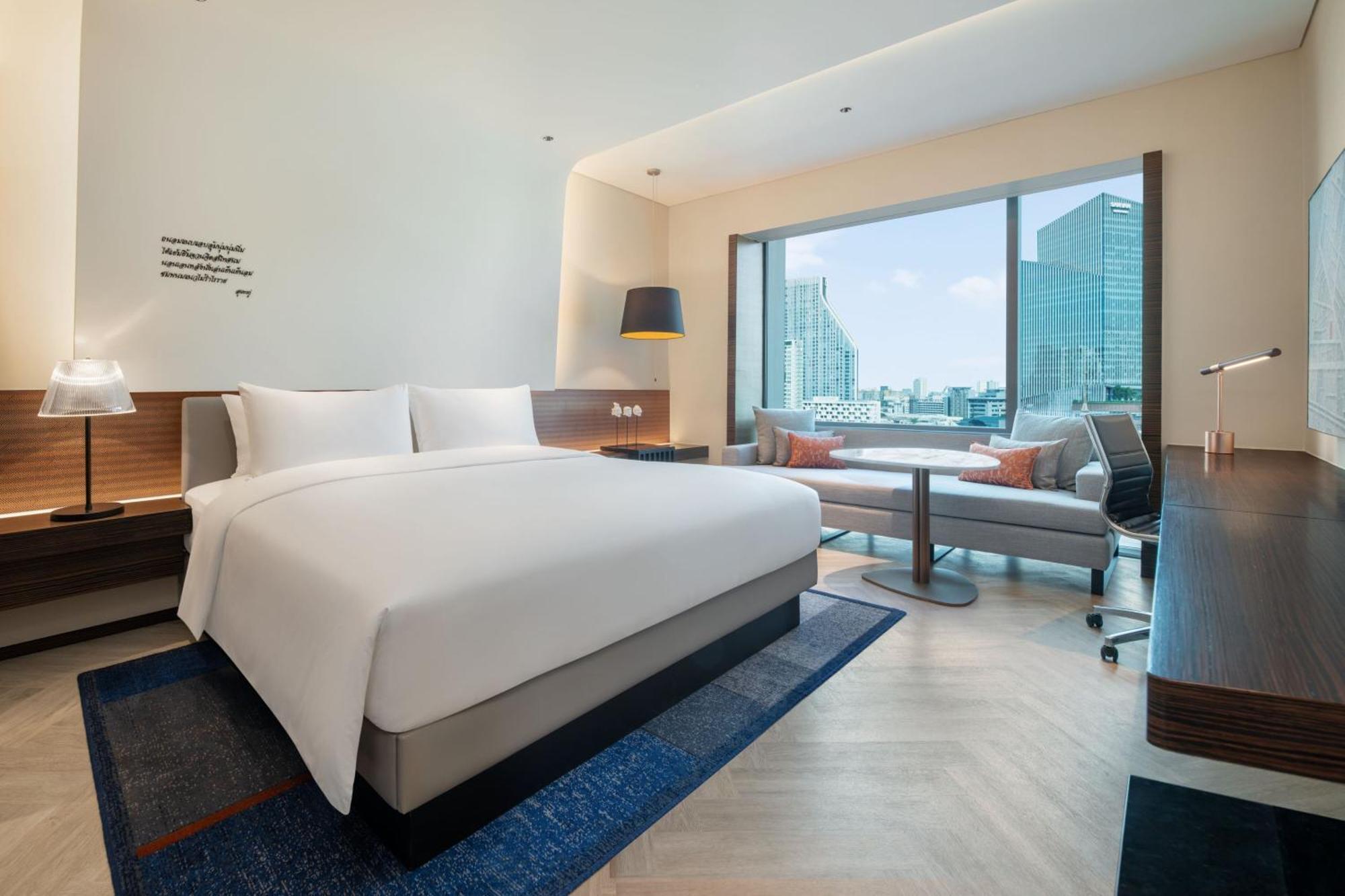 Le Meridien Банкок Екстериор снимка